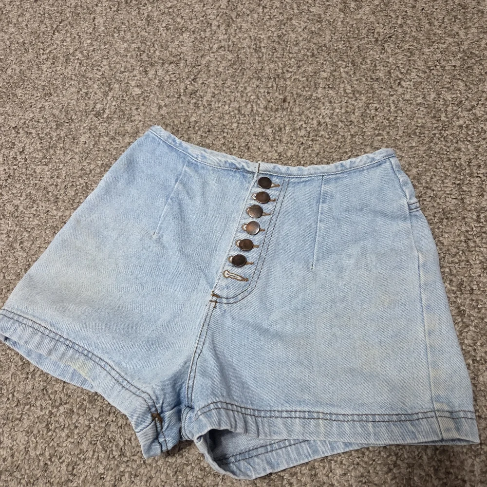 Vintage 90's Pleated Denim Shorts‎ Button Fly Mom Shorts True Blue Size 24